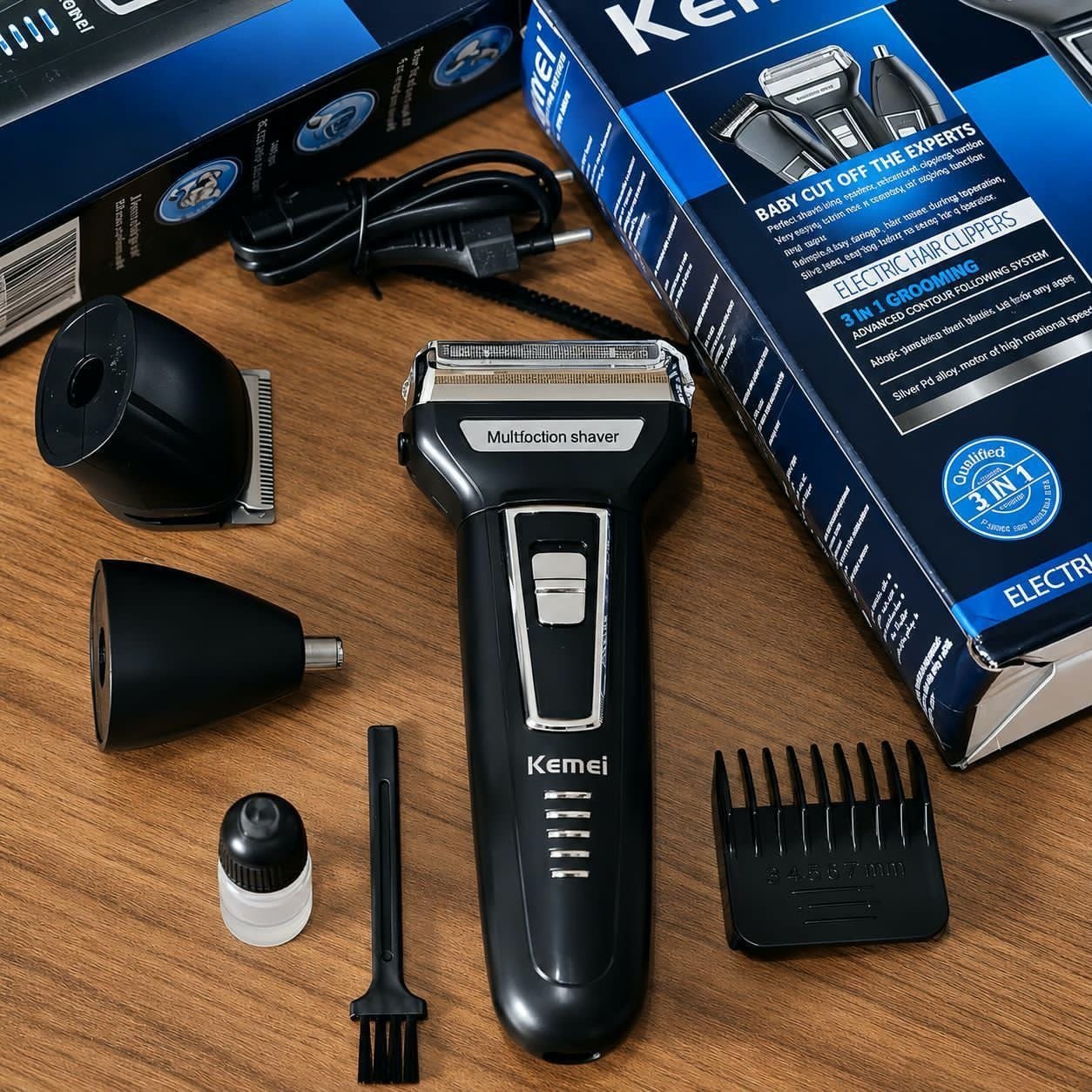 Barbeador e Aparador 3 em 1 Kemei KM-6558